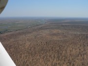 1016_084 Borderline between Namibia and Botswana * 1280 x 960 * (171KB)